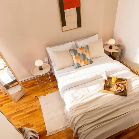 Urban Harmony Elegant 2br Living Thessaloníki