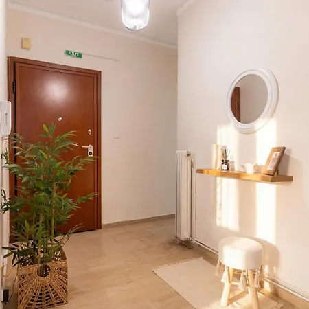 Urban Harmony Elegant 2br Living Lägenhet *