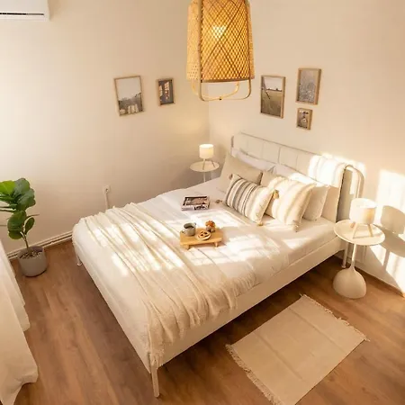 Lägenhet Urban Harmony Elegant 2br Living